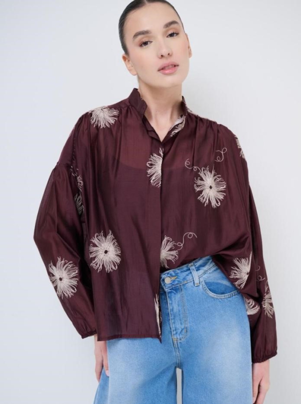 Bestickte Bluse in Bordeaux mit Blumenmuster Italy 36 -40